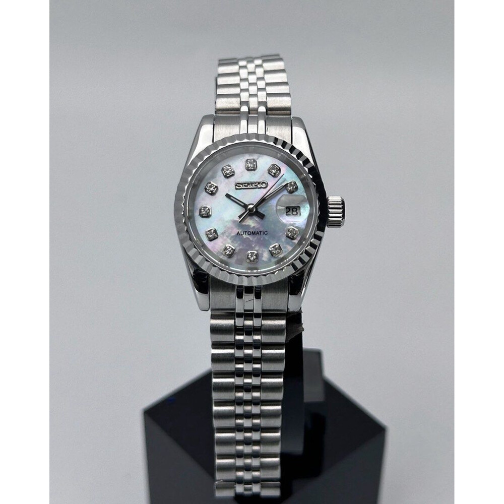 Custom Seiko Mod • White MOP Datejust • 26mm